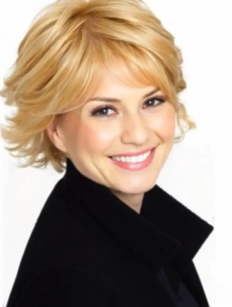 Wholesale Blonde Synthetic Layered Chin Length Wavy Wig – Capless Style for Women